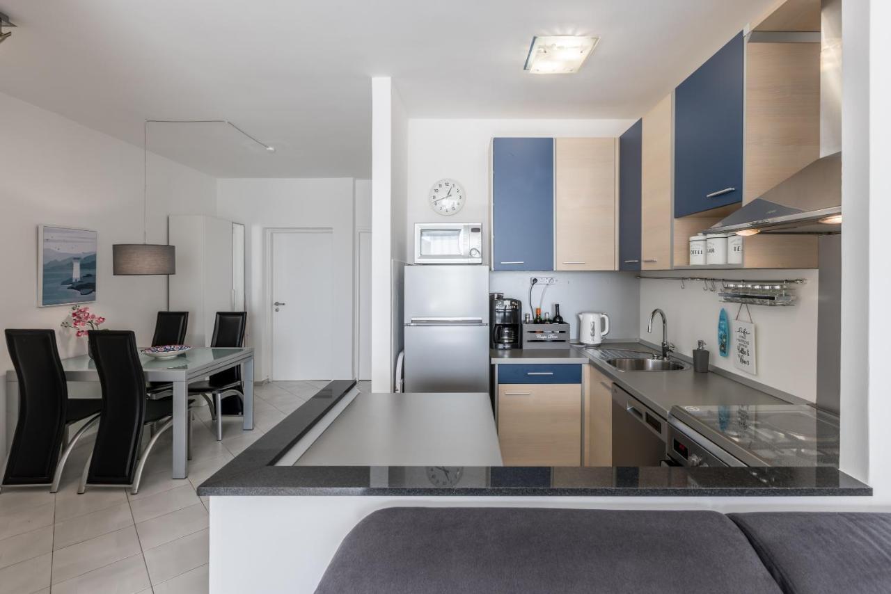 Sundowners Apartment, 52Qm, Double & Single Bed, 10 Min From Old Town Of Split Exteriér fotografie